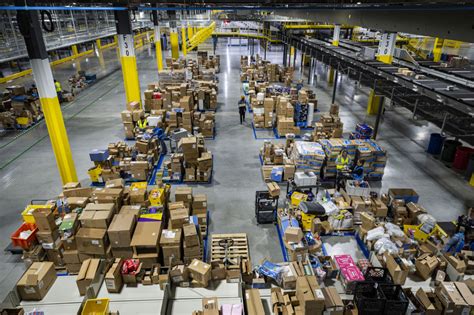 Walmart's food distribution centers typically rang