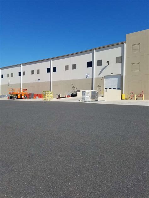 Walmart distribution center bethlehem pa. Walmart has scheduled two hiring events for jobs at its Bethlehem distribution center and will be offering at least $20 an hour to entice workers to sign on. 