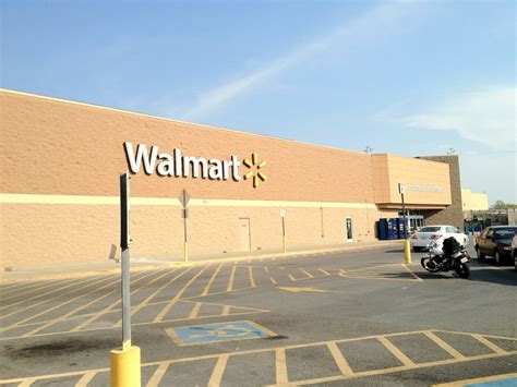 Walmart fayetteville tn. With convenient operating hours from 6 am and an accessible location at 1224 Huntsville Hwy, Fayetteville, TN 37334 , it's easier than ever to receive the help you need, from reloading a debit card to getting new checks printed. 