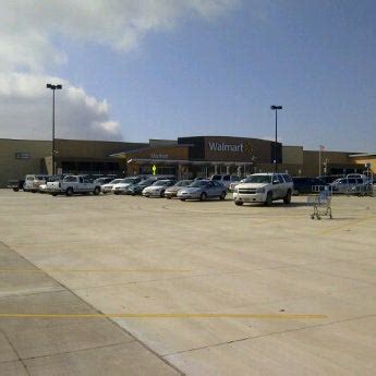 Walmart floresville. The grocery store is handy for the people of Poth and Sutherland Springs. Doors are open today (Sunday) from 6:00 am to 11:00 pm, for those who'd like to drop by. This page … 
