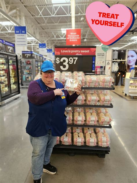 Walmart fourth plain pharmacy.  Walmart Pharmacy 10-5461 is a Communit...