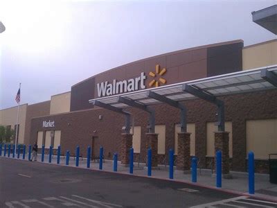 Walmart Neighborhood Market sits in the vicinity of the interse