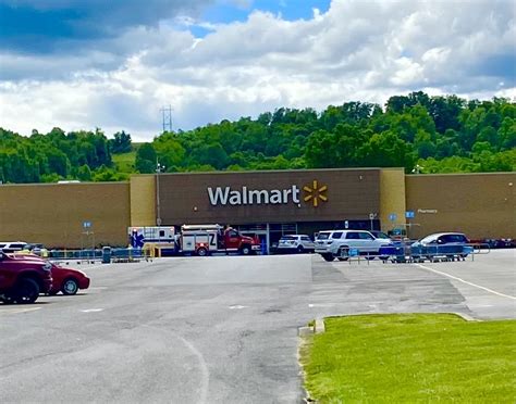Walmart grafton wv. grafton, w.va. — The two men involved in a Memorial Day shooting at the Grafton Walmart are Pennsylvania residents, and one had an outstanding warrant, according to the Taylor County Prosecutor ... 
