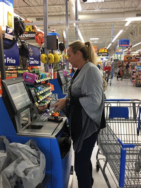 Walmart kerrville texas. Wal-Mart Associate (Former Employee) - Kerrville, TX - June 9, 2022. Walmart being the country's biggest employer, is riddled with problems between department infighting and discrepancies between the store and corporate changes and rules. The turnover is high, the pay for some positions is more … 