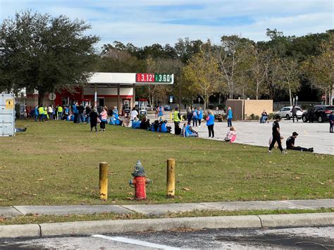 Walmart ocala bomb threat. The Ocala Police Department said the Marion County Sheriff's Office bomb squad cleared the Walmart Supercenter after a bomb threat was reported around 1:23 p.m. Sunday. The store is located at ... 