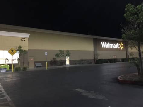 Walmart on craig road. 702-395-1222 3.39 mi. Las Vegas Supercenter Walmart Supercenter #3351 6464 N Decatur Blvd Las Vegas, NV 89131. 