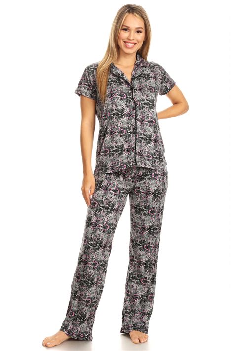 Walmart pajamas for women. Gengar & Spooky Friends Pokémon Sweet Temptations Hooded One-Piece Pajamas - Adult. $59.99. SOLD OUT. Snorlax Holiday Hooded One-Piece Pajamas - Adult. $59.99. SOLD OUT. Kanto First Partner Holiday Hooded One-Piece Pajamas - Men ... Pikachu Winter Plaid Jersey Long-Sleeve T-Shirt & Flannel Jogger Pants Pajama Set - Women. … 
