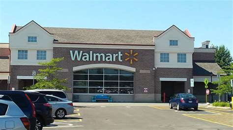 Walmart pewaukee. Walmart #3322 411 Pewaukee Rd, Pewaukee, WI 53072. Opens at 6am . 262-695-1847 Get directions. Find another store View store details. Rollbacks at Pewaukee Store. 