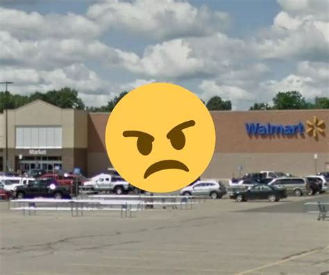 Walmart plainwell. Walmart Supercenter 412 Oaks Crossing Plainwell MI 49080. Phone: 269-685-6191. Store #: 2061. Overnight Parking: Yes. Last Updated: 5/11/2017 