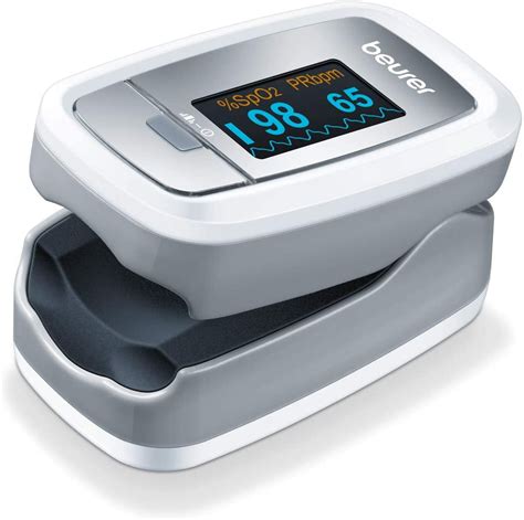 This pulse oximeter fits a wide range of finger sizes: d