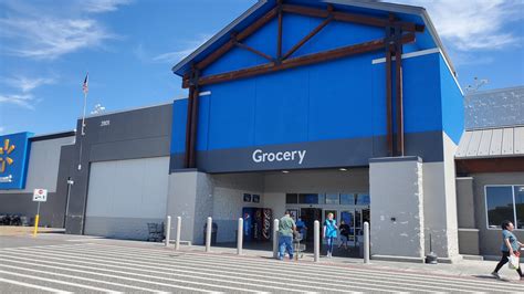 Walmart Richland, WA (Onsite) Full-Time. CB Est Salary: $14 - $26/Hour. Apply on company site. Job Details. favorite_border. Walmart - 2801 Duportail St - [Grocery Clerk / Retail Associate / Team Member / from $14 to $26-hr] - As a Grocery Associate at Walmart, you'll: Help customers find the products they are looking for; Keep shelves stocked with …. 