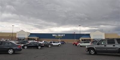 Walmart riverton. Our knowledgeable Garden Department associates are here to help, whether you're ready to visit us in-person at1733 N Federal Blvd, Riverton, WY 82501 or give us a call at 307-856-3261 with a quick question. With convenient hours from 6 am, any time is a great time to grab a new hose or browse for that fire pit you’ve been dreaming of. 