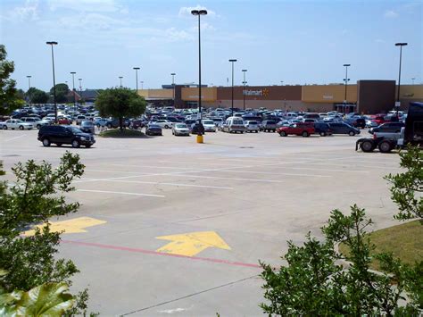 Walmart rockwall. ROCKWALL, TX (April 17, 2023) – Walmart customers in Rockwall were welcomed inside the newly transformed Neighborhood Market at 850 Rusk Ave., as the much-anticipated … 