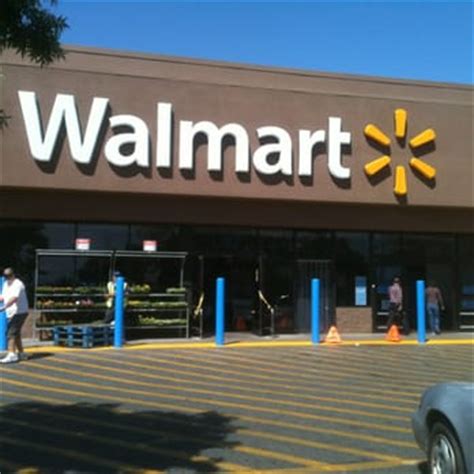Walmart selma ca. Whether you're creating fashionable apparel, a fun painting project, or one-of-a-kind decor for your home, you'll be able to find a wide variety of arts, crafts, and sewing supplies at your Selma Supercenter Walmart. Give us a call at 559-891-7190 or visit us in-person at3400 Floral Ave, Selma, CA 93662 to see what we have in store. Our ... 