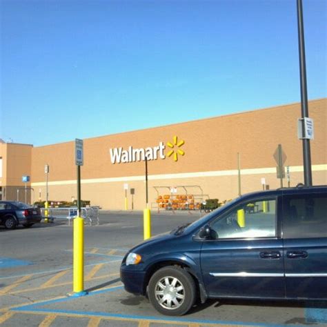 Walmart storm lake iowa. Why is Walmart America's leading grocery store? ... Walmart Storm Lake, IA. Food & Grocery. Walmart Storm Lake, IA 1 week ago Be among the first 25 applicants See who Walmart has hired for this ... 