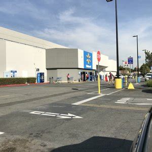 Walmart supercenter 3705 e south st long beach ca 90805. Walmart Supercenter 3705 E South St Long Beach CA 90805. Phone: 424-296-6525. Store #: 4101. Overnight Parking: No. Last Updated: 4/20/2017 