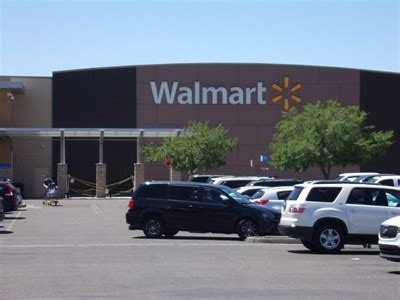 Walmart Supercenter General Merchandise, Department Stores, Discount Stores Be the first to review! 6.7 CLOSED NOW Today: 6:00 am - 11:00 pm Tomorrow: 6:00 am - 11:00 pm 61 YEARS IN BUSINESS (602) 482-7575 Visit Website Map & Directions 4617 E Bell RdPhoenix, AZ 85032 Write a Review Hours Regular Hours Mon - Sun: 6:00 am - 11:00 pm. 