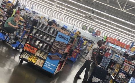 Walmart Supercenter is located at 9301 Forest Lane, in the north area of Dallas ( near Timberleaf Park ). The grocery store is proud to serve patrons within the districts of Audelia, North Lake Highlands, Lake Highlands, Camden Buckingham, The Providence Apartments and Bouchard.