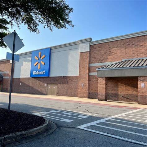 Find Wal-Mart hours and map in Suwanee, GA. Store opening hours, closing time, address, phone number, directions