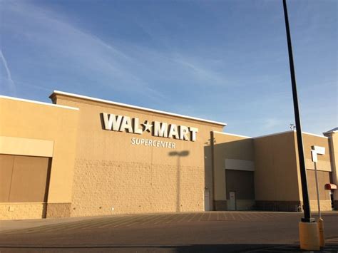 Walmart Supercenter is found in an ideal spot at 5475 North Meridian Avenue, in the north area of Wichita. The store is located properly to serve those from the areas of Colwich, Kechi, Greenwich, Maize, Riverview and Valley Center. Doors are open today (Tuesday) at this location 6:00 am until 11:00 pm. Here you will find some pertinent information about …. 