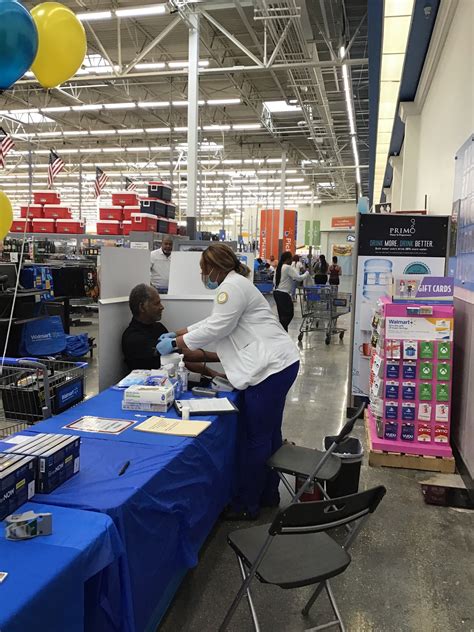 Walmart tchoupitoulas. The outage Monday included several major thoroughfares - St. Charles Avenue, South Claiborne Avenue, Magazine Street, Tchoupitoulas Street, Jefferson Avenue and Napoleon Avenue. 
