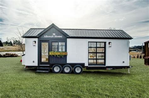 272 square feet. 2 beds, 1 bath. $129,900. The Majesty is Tiny Heirloom's "Queen of the fleet" and comes in three versions: The classic Farmhouse with white and black themes, the sleek Modern with .... 