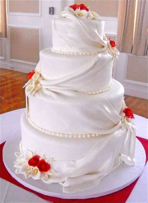Marks & Spencer Vogue Wedding Cake - £199. If a glamo