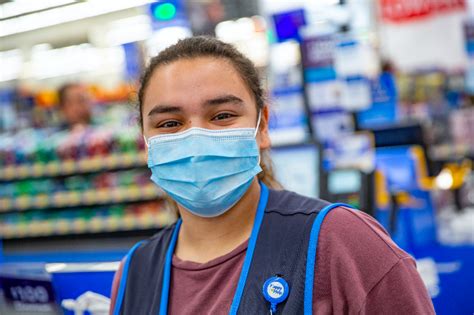 Pharmacy. See All Openings. With over 5,000 Walmart and Sam's Club Pharmacies nationwide, we’re able to offer affordable access to crucial medications, supply immunization services, and provide patients with one-on-one consultations at an unprecedented scale.. 