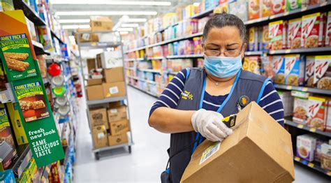 Walmarts career. With the convenience and wide selection offered by online shopping, it’s no wonder that more and more people are turning to Walmart for their online purchases. Whether you’re looki... 