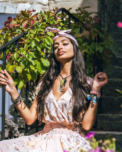 🍑 XXX Wandering Kamya Onlyfans Leaked