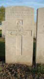 War Memorial - Chippenham, Wilts - Cemeteries and …