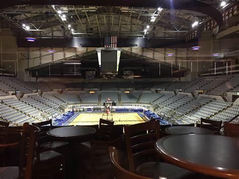 War memorial coliseum. The multi-purpose venue on Figueroa Street in Exposition Park is a living memorial to Los Angeles veterans who served in the U.S. Armed Forces during World War I and rededicated to all U.S ... 