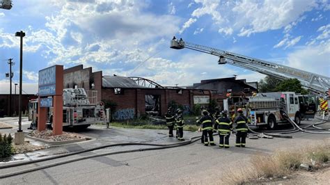 Warehouse fire Monday afternoon closes north Colorado Boulevard