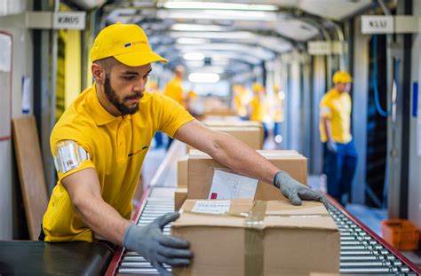Warehouse services. Things To Know About Warehouse services. 