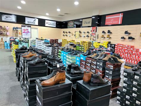 Famous Footwear carries a wide variety of discount shoes for the entire family. Shop the latest styles in sneakers, boots, sandals, dress shoes, and more for men, women, and kids. We know that shoe shopping can be stressful and expensive. Everyone wants to stay on-trend and look their best, but sometimes money looks better in the bank than on .... 