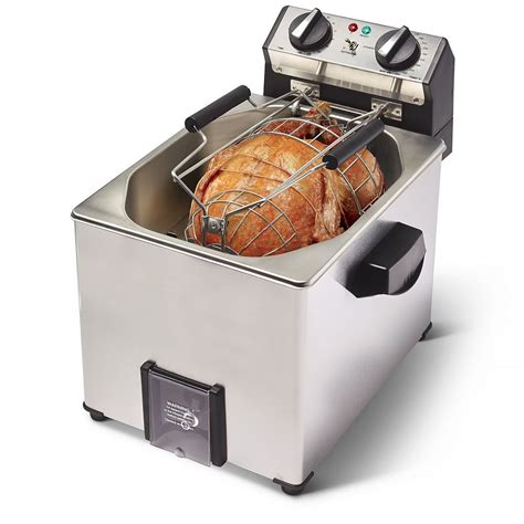 HOW TO FRY A TURKEY IN THE BUTTERBALL® ELECTRIC TURKEY FRYER DEEP FRIED WHOLE TURKEY A 18-20 lb. (8.16-9.07 kgs.) turkey is recommended. However, you can deep fry up to a 22 lb (9.98 kgs.) turkey in this unit. DO NOT EXCEED 22 lbs. (9.98 kgs.). Frozen turkeys that are to be used for deep frying should be thoroughly ….