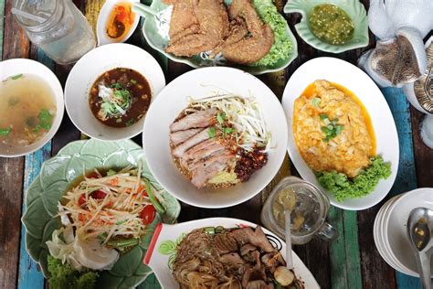 Warm Up Cafe Opens At The Star Vista – Thai Eatery …