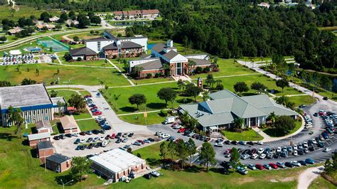 Warner university florida. 300-acre campus near Lake Wales (population: 16,066), 60 miles from Orlando; classroom sites in Brandon, Deland, Fort Pierce, Lakeland, Leesburg, Melbourne, Orlando, Plant City, and Titusville. Served by bus; air serves Orlando and Tampa (65 miles); train serves Winter Haven (20 miles). Campus Setting: Rural community. 