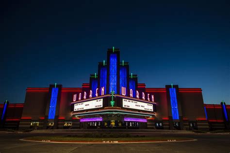 Warren theater broken arrow. A lounge is pictured at the Warren Theatre in Moore. For Broken Arrow theater guests, Oscar's Lounge will be located immediately outside of the Balcony areas, offering a full bar for those who ... 