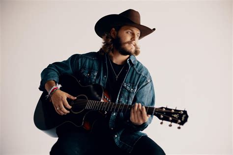 Warren zeiders age. Warren Zeiders’ distinctive, high energy country music is powered by a steady supply of youthful grit, honesty, and muscle. Hailing from Hershey, Pennsylvania, the 22-year-old singer/songwriter delivers outlaw sermons in a gravelly, world-weary voice that bely his young age. 