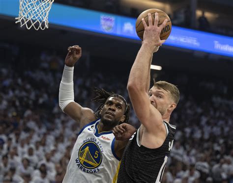 Warriors will lean on dependable Looney with Green suspended