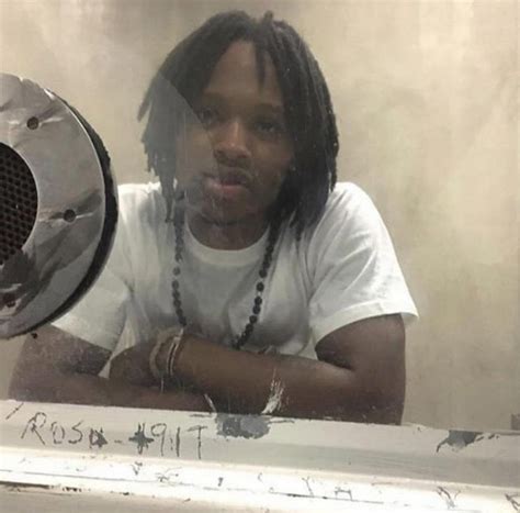 According to rumors, King Von's killers released the photo and reports of his autopsy. Even the rapper's sister shared her displeasure and called this leaking of photos negligence on the part of the authorities. The murderer, Timothy Leeks, was freed from Fulton County Jail last year after paying a bond of $100,000.. 