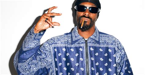 Snoop Dogg drops off animated visual for "Crip Ya Enth