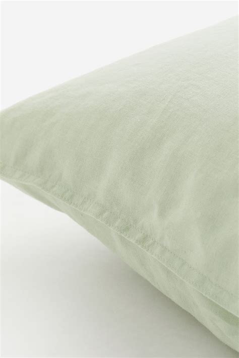 Washed linen-blend pillowcase - Mintgroen - HOME H&M BE