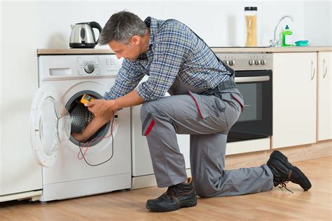 Washer repair. Noisy. Learn how to troubleshoot and repair a noisy washer by the type of noise it makes, … 