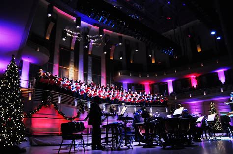 Washington Chorus presents ‘A Candlelight Christmas’ at Strathmore, Kennedy Center