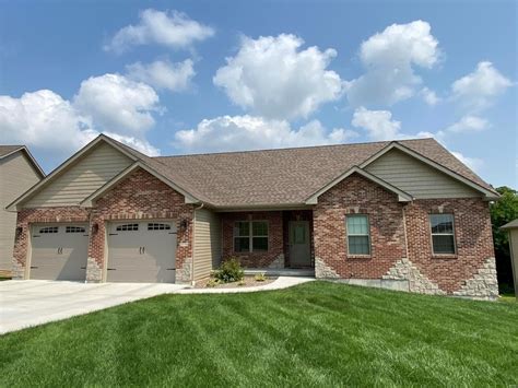 Washington mo real estate. Zillow has 82 homes for sale in Union MO. View listing photos, review sales history, and use our detailed real estate filters to find the perfect place. 