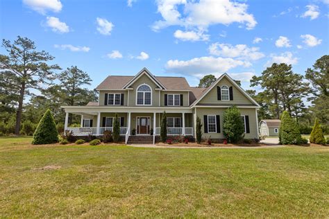 Washington nc homes for sale. Listed is all River Birch real estate for sale in Washington, by BEX Realty, as well as all other real estate Brokers who participate in the local MLS. ... Washington, NC 27889. NEW CONSTRUCTION VIRTUAL TOUR. 3. 2 . 2. 1,629 SqFt. MLS #100431985. Under Contract. 649 Lennington Ln. $189,900. $219,440. 