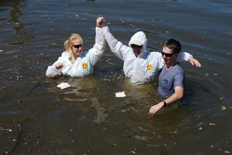 Washingtonians sign up to take the plunge in the Anacostia River Splash