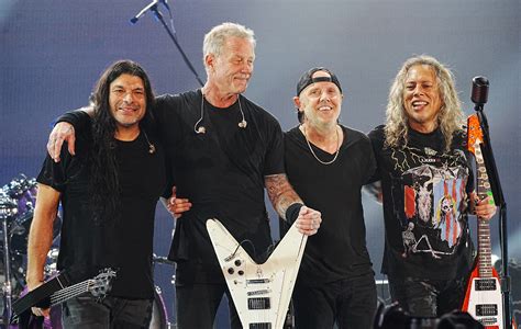 Watch: Metallica